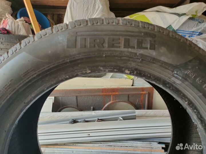 Pirelli Winter Sottozero 245/50 R18