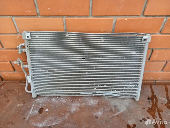 Радиатор кондиционера на даево леганза 2.0л