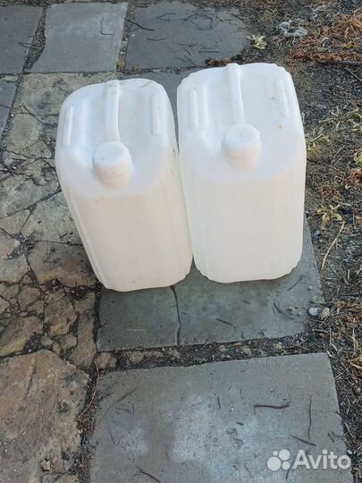 Канистра пластиковая 20 литров