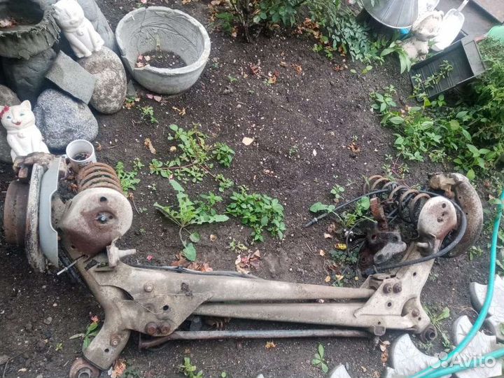 Балка задняя б/у вольво 850