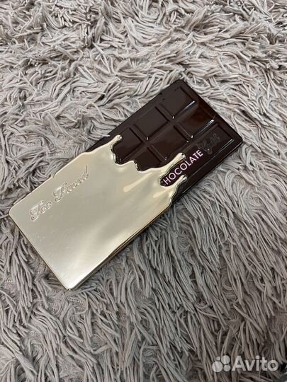 Too Faced chocolate Gold
