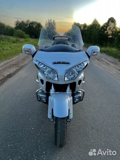 Honda gold wing 1800