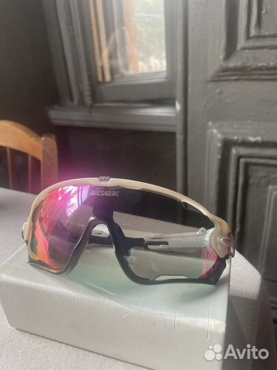 Солнечные очки мужские