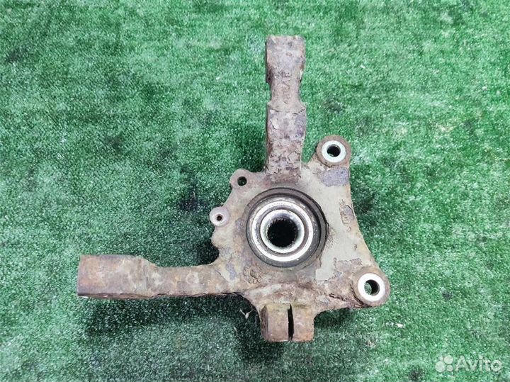 Кулак передний левый Chrysler PT Cruiser 2007