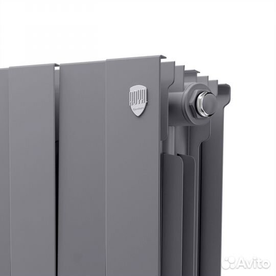 Радиатор Royal Thermo PianoForte 300 /Silver Satin