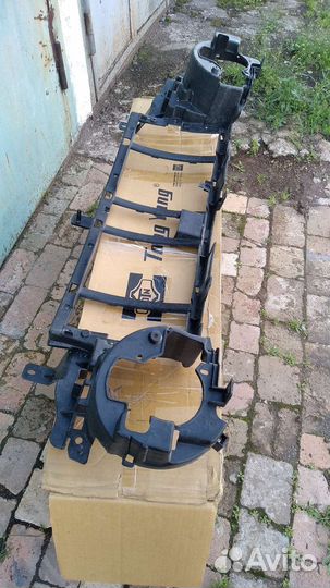 Монтажная понель Джип Либирти до рестайлинг,новая