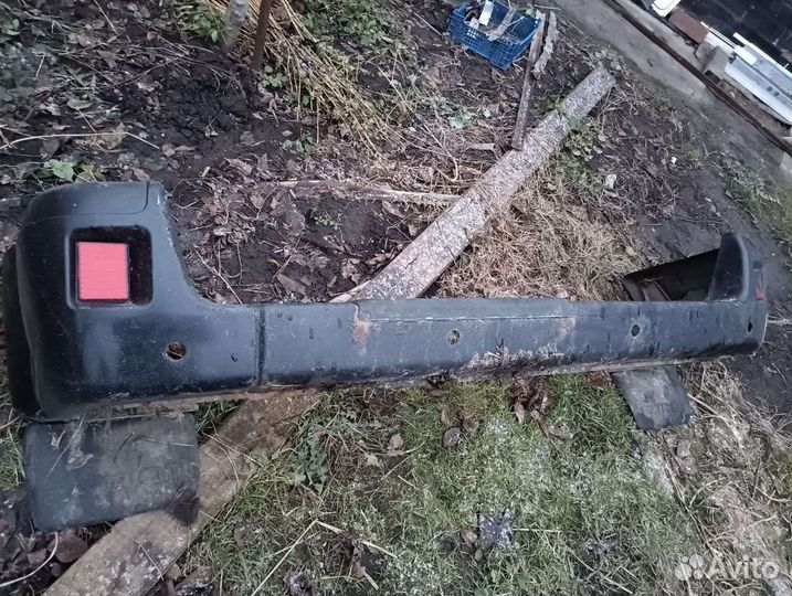 Бампер задний с датчиками парковки на УАЗ патриот