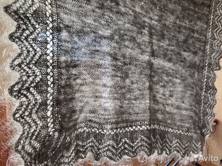 Пуховый платок новый