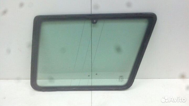 Стекло в крыло заднее левое Land Rover Discovery 2