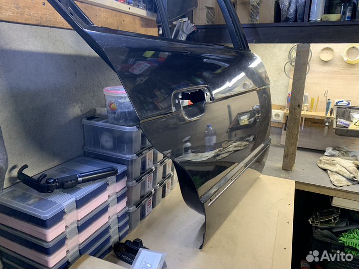 Задняя правая дверь BMW E34