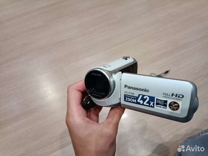 Видеокамера panasonic hc v 100