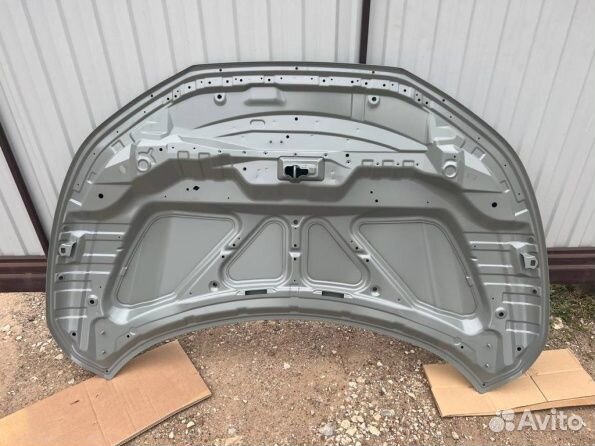 Капот на Nissan Qashqai J11