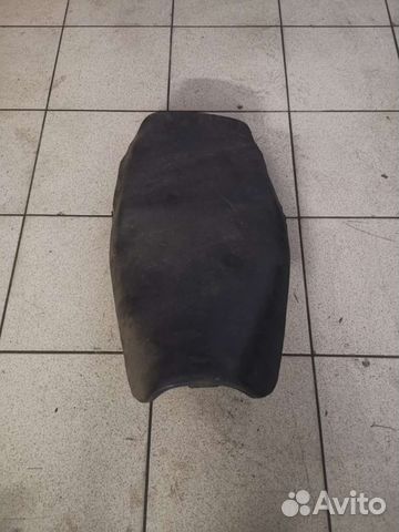 Сиденье Kawasaki ZZR 400 1