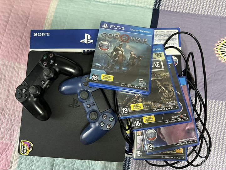 Sony PS4 slim 1tb
