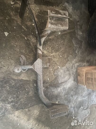 Фаркоп на chevrolet niva