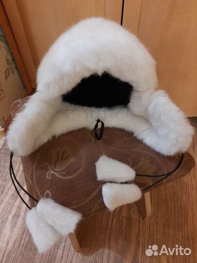 Шапки зимние женские