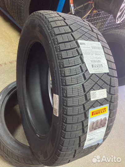 Pirelli Ice Zero FR 245/40 R18 98T