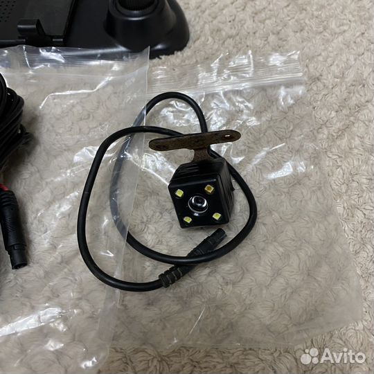 Авторегистратор зеркало с камерой заднего вида
