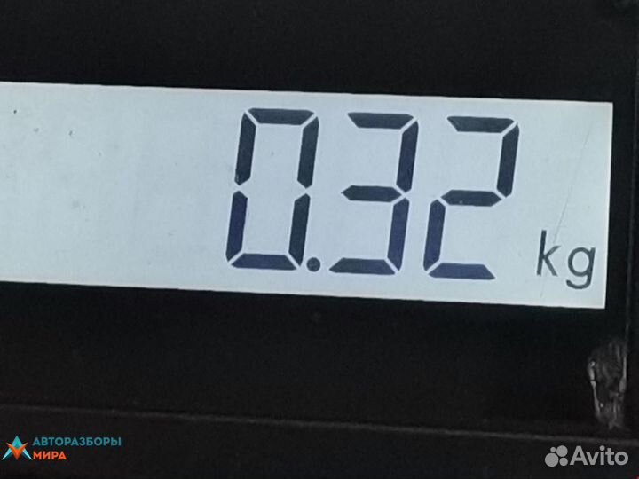 Ключ Volkswagen Passat B5 1998 4D0012219A