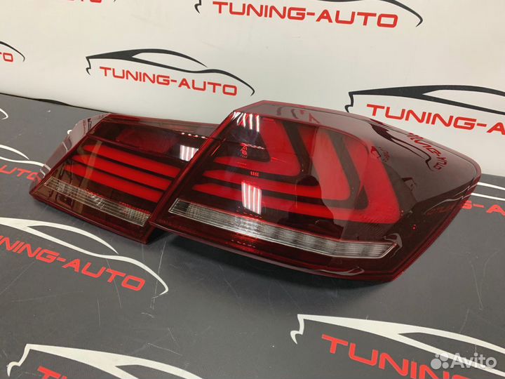 Задние фонари Accord светлые 2013-17