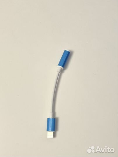 Продаю переходник lighting 3,5 для iPhone