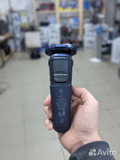 Бритва электрическая Philips / Доставка