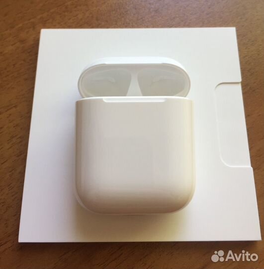 Зарядный кейс для наушников Apple Airpods 1/2