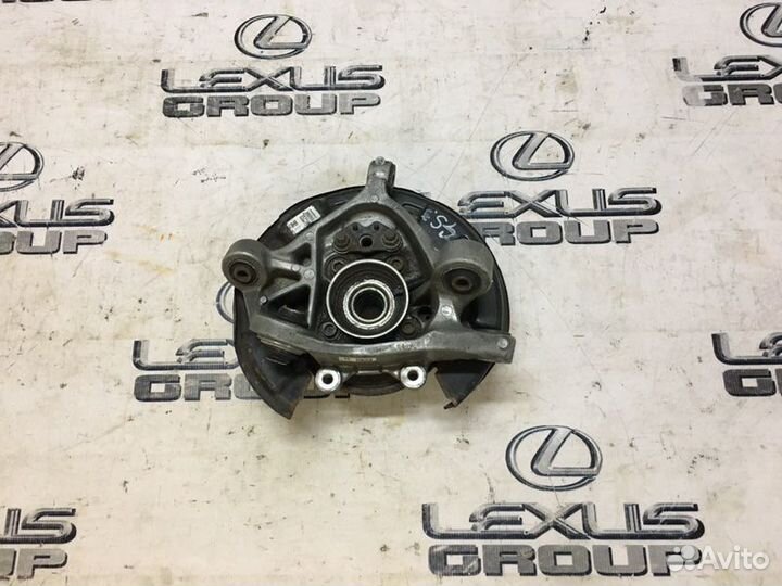 Кулак поворотный задний правый Lexus Gs300 GRS190