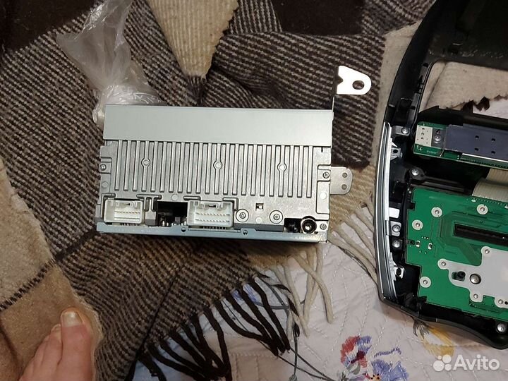 Автомагнитола на mitsubishi asx