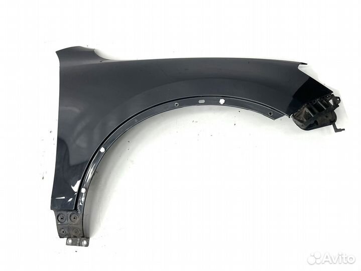 Крыло VW Touareg NF переднее правое 2016год