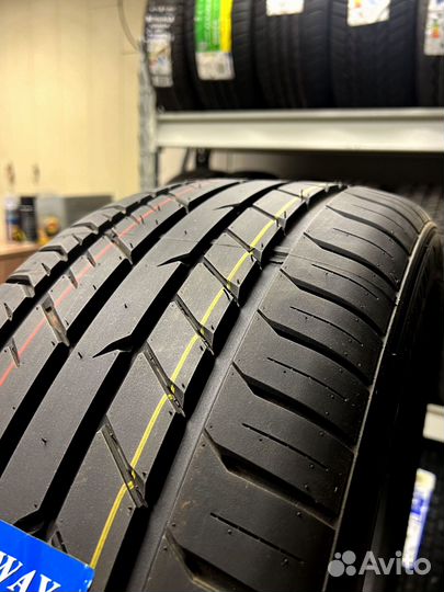 Bearway BW118 275/35 R22 и 315/30 R22 121H