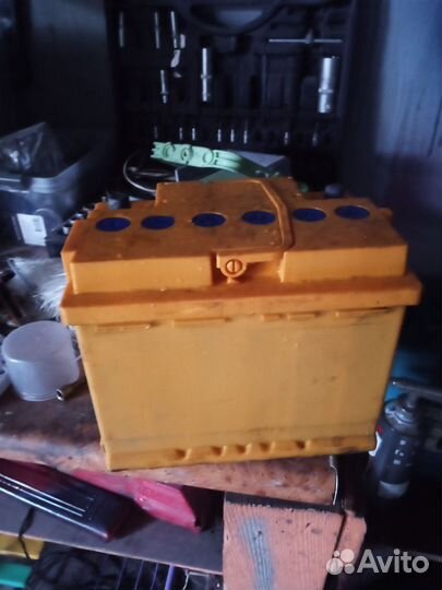 Аккумулятор 63a/h