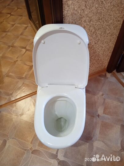 Унитаз с бачком б/у