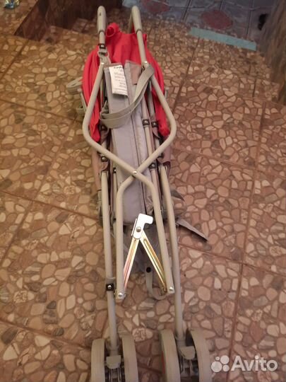 Прогулочная коляска трость