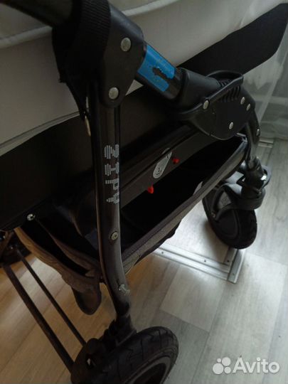 Детская коляска