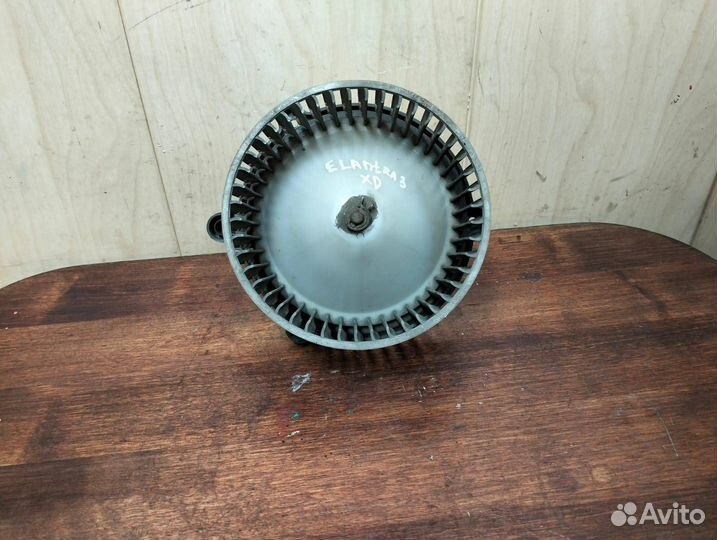 Моторчик печки Hyundai Elantra 3 XD