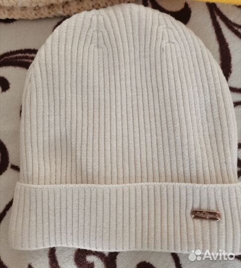 Шапки женские