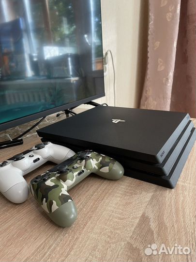 Sony playstation 4 pro 1tb