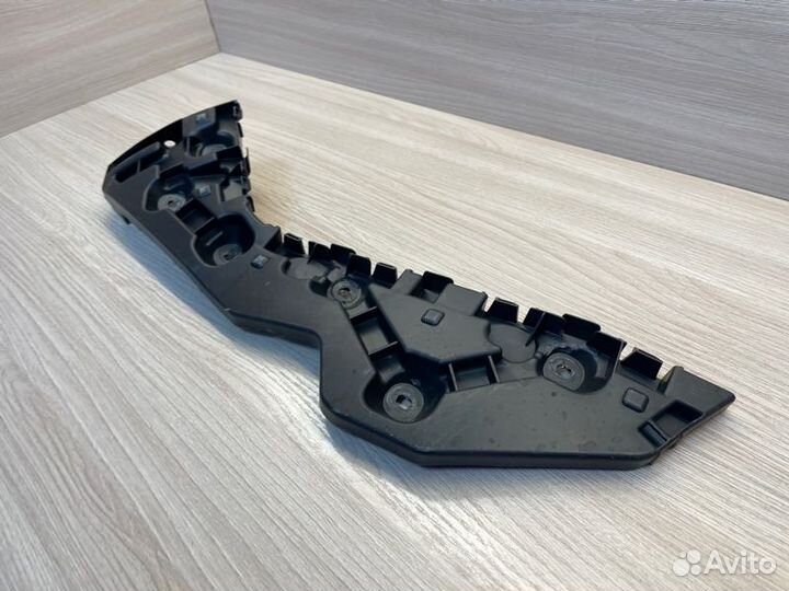 Кронштейн бампера задний правый LADA X-Ray