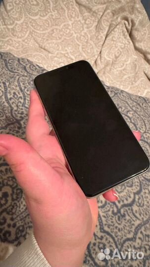 iPhone X, 256 ГБ
