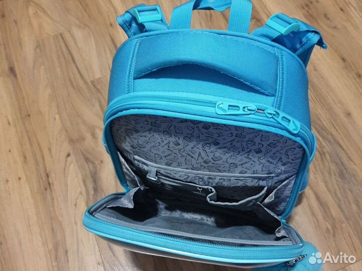 Портфель школьный