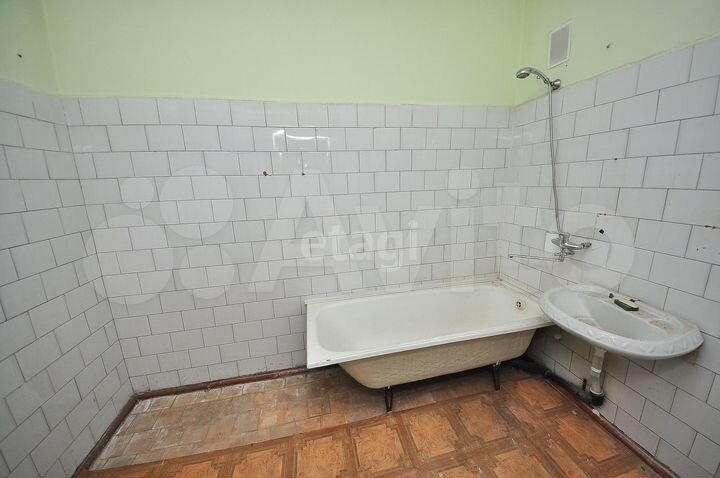 3-к. квартира, 107,6 м², 5/5 эт.