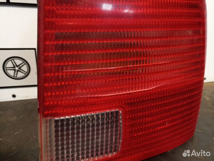 Фонарь задний правый для VW Passat B5