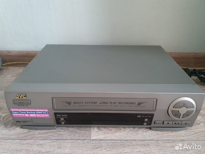 Видеомагнитофоны LG, JVC