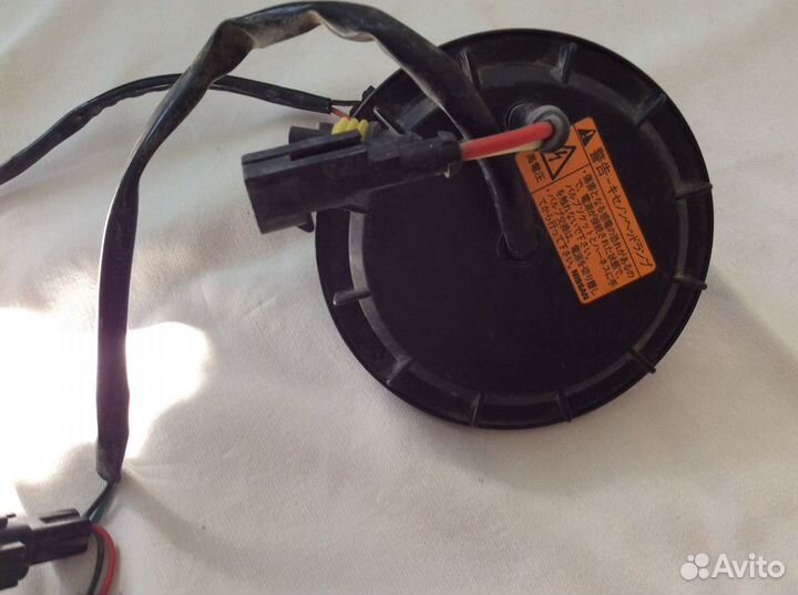 Фары ксенон Nissan X-Trail NT30