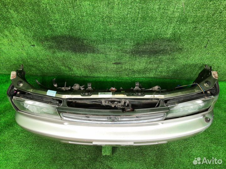 Ноускат nissan prairie JOY PM11 SR20DE 1995 0043 антена, царапины, R-габарит лом крепления, дефект Л