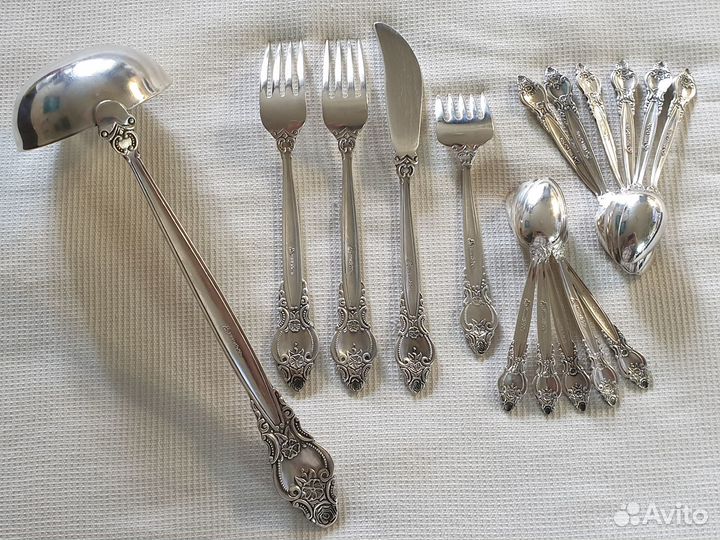 Столовые приборы 