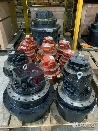 Редуктор хода Volvo EC380DLR 14631200