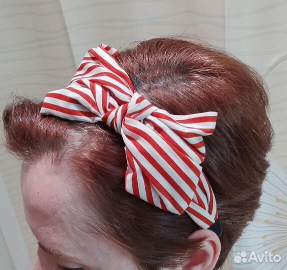 Ободок для волос с большим тканевым бантом