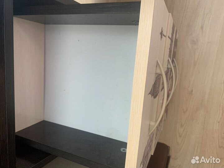 Письменный стол